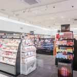 Kosmetyki do makijażu w drogerii Sephora w M1 Marki